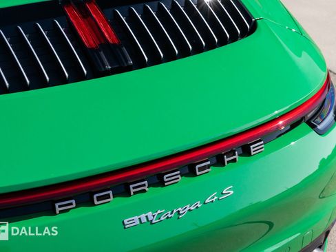 Used 2021 Porsche 911 Targa 4S image 16