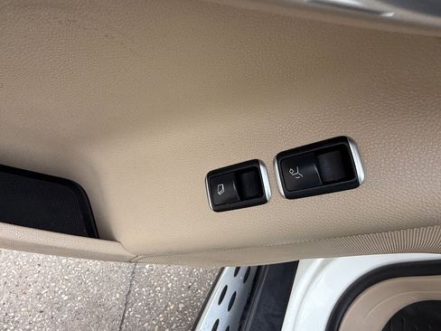 Used 2014 Mercedes-Benz GL 550 4MATIC image 29