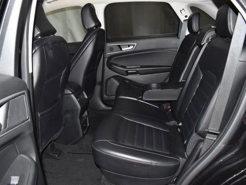 Used 2023 Ford Edge SEL image 28