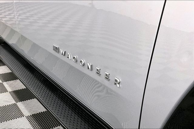 Used 2023 Jeep Wagoneer Series III w/ Preferred Equipment Group AWD/4WD image 11