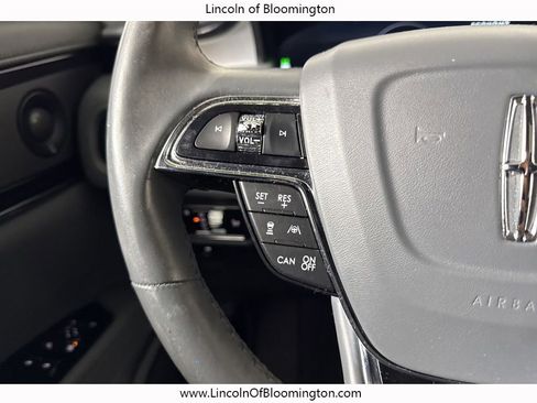 Certified 2022 Lincoln Nautilus Reserve w/ Equipment Group 201A image 34