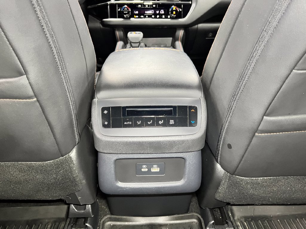 Used 2024 Nissan Pathfinder Rock Creek AWD/4WD image 18