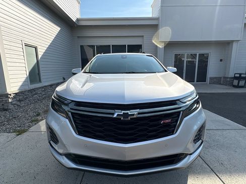 Used 2022 Chevrolet Equinox RS AWD/4WD image 3