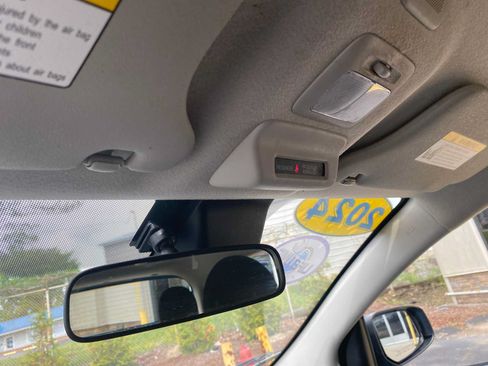 Used 2024 Mitsubishi Mirage ES FWD image 21