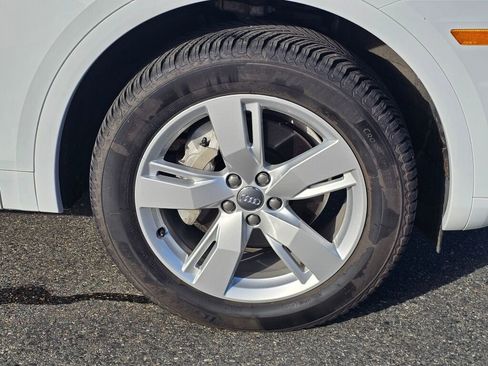 Used 2019 Audi Q5 2.0T Premium Plus w/ Premium Plus Package image 9