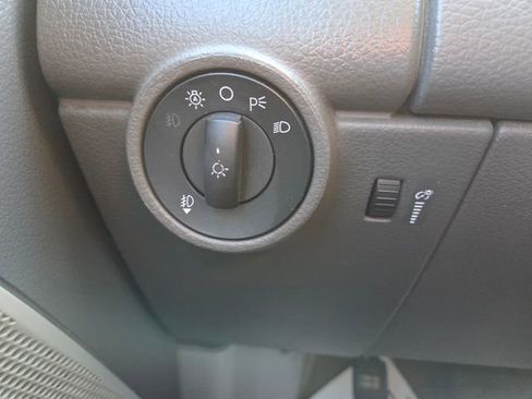 Used 2010 Ford Edge Limited image 23