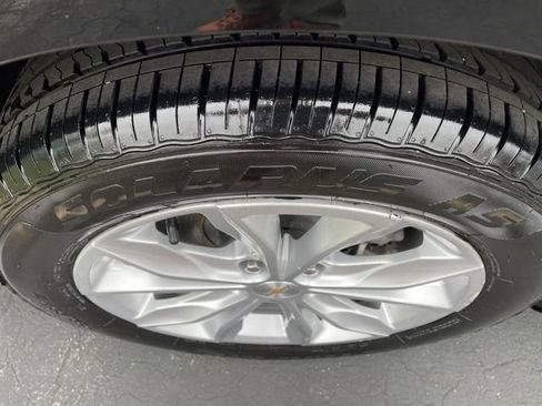 Used 2023 Chevrolet Malibu LT image 29