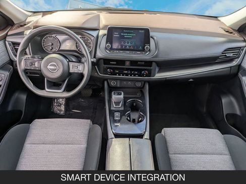 Used 2023 Nissan Rogue SV image 13