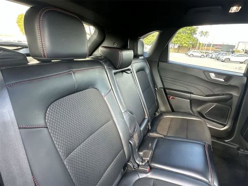 Used 2025 Ford Escape ST-Line image 26