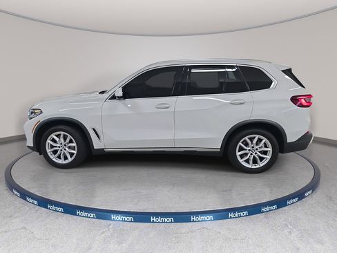Certified 2022 BMW X5 sDrive40i w/ Parking Assistance Package image 11