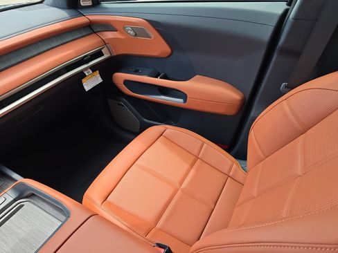 New 2027 Kia Telluride SX Prestige AWD/4WD image 16