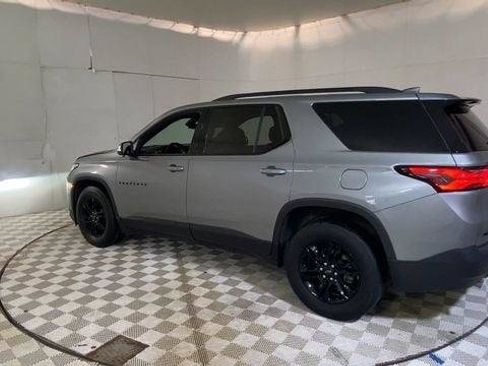 Used 2023 Chevrolet Traverse LT w/ Midnight/Sport Edition AWD/4WD image 11