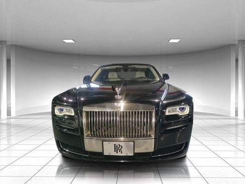 Used 2015 Rolls-Royce Ghost image 9