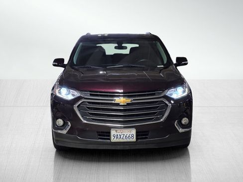 Used 2018 Chevrolet Traverse LT FWD image 2