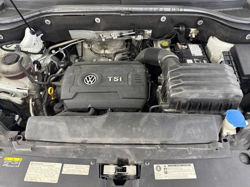 Used 2020 Volkswagen Atlas SE w/ Panoramic Sunroof Package FWD image 18