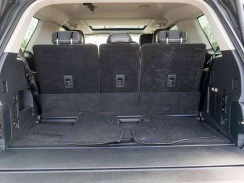 Used 2025 Ford Expedition Active AWD/4WD image 10