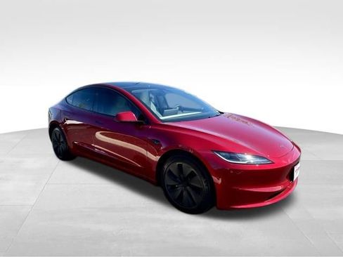 Used 2025 Tesla Model 3 Long Range AWD/4WD image 11