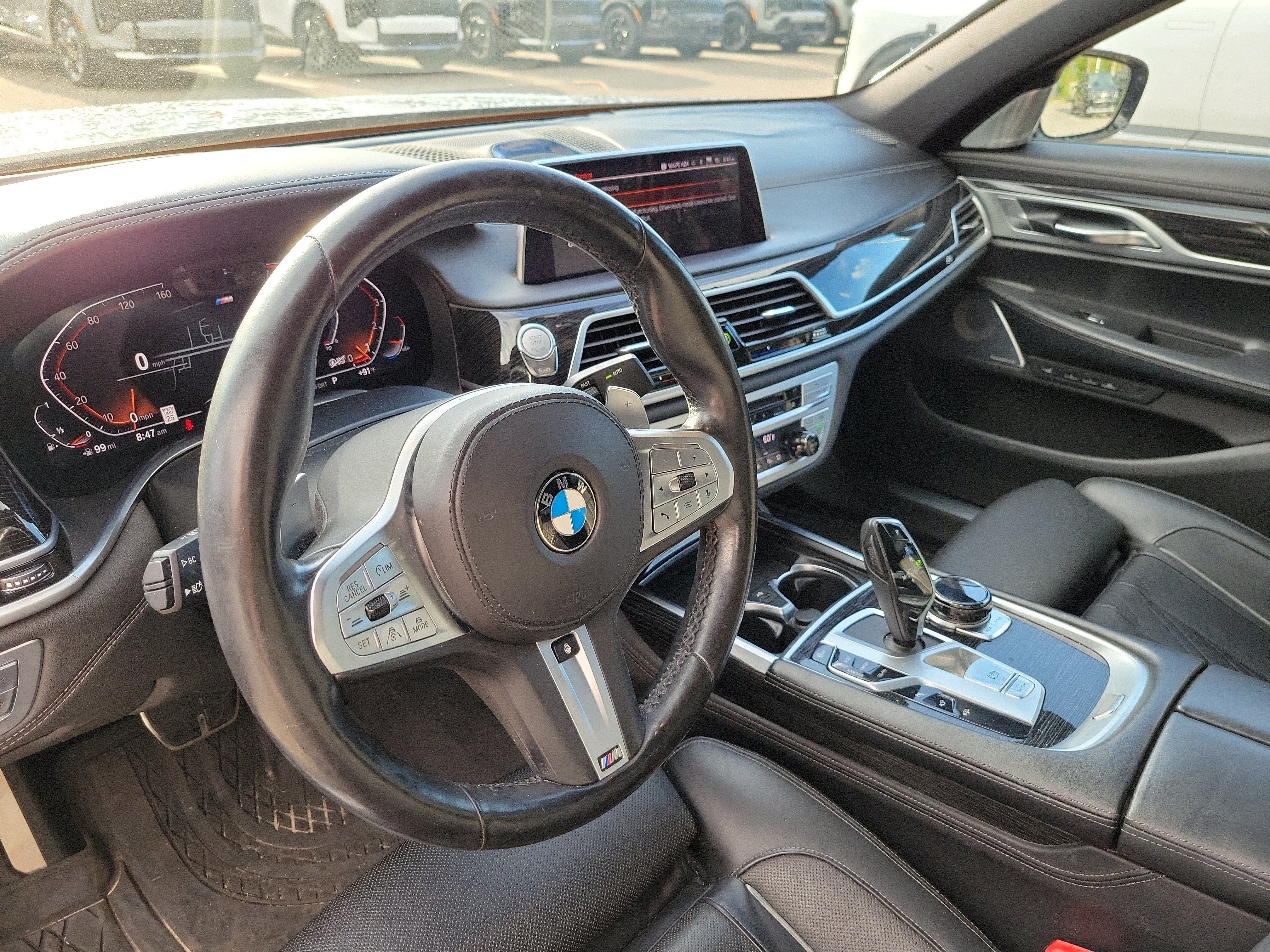 Used 2020 BMW 750i xDrive w/ Executive Package AWD/4WD image 24
