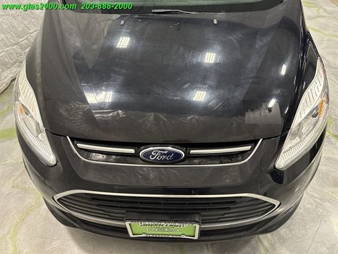 Used 2017 Ford C-MAX SE image 18