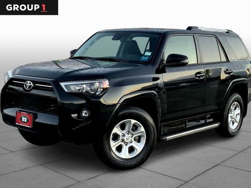 Used 2021 Toyota 4Runner SR5 Premium w/ Moonroof Package AWD/4WD image 1