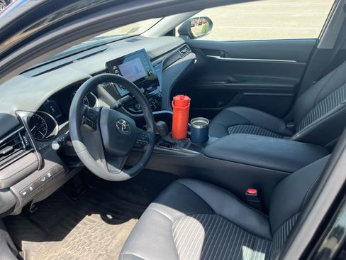 Used 2023 Toyota Camry SE w/ Protection Package (Q2) (TMS) FWD image 7