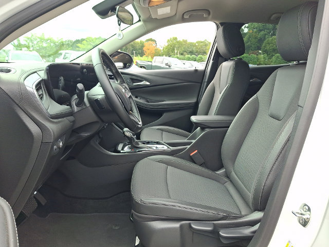 Used 2026 Buick Encore GX Preferred AWD/4WD image 2