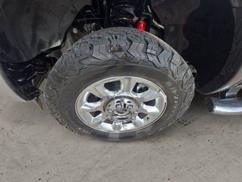Used 2016 Ford F350 Lariat AWD/4WD image 9