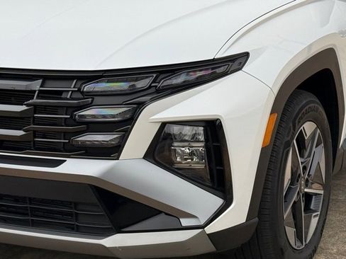 Used 2025 Hyundai Tucson SEL image 12