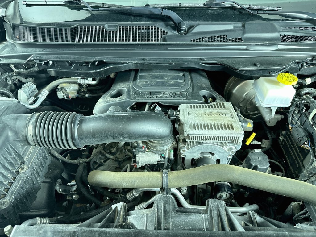 Certified 2024 RAM 1500 Laramie AWD/4WD image 43