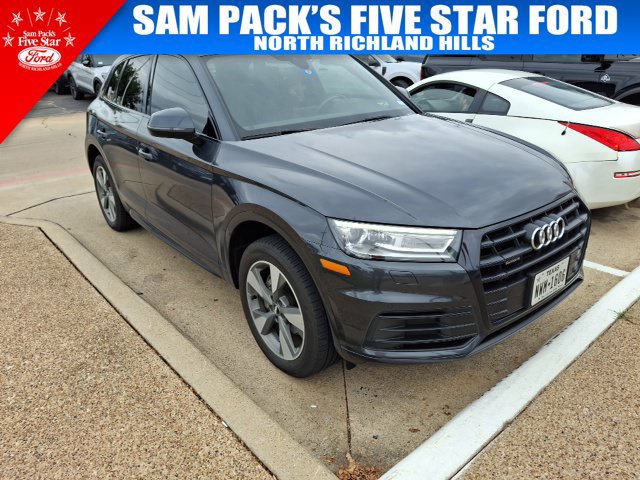 Used 2020 Audi Q5 2.0T Premium w/ Titanium Sport Package AWD/4WD image 2