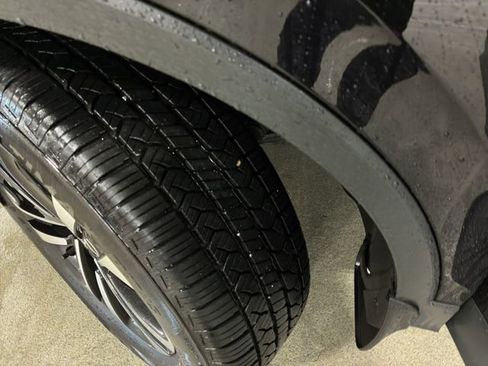 Used 2022 Volkswagen Tiguan S image 22