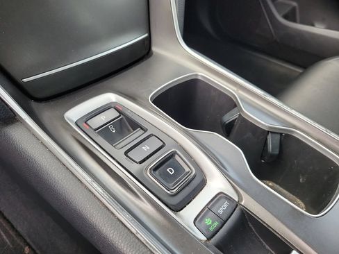 Used 2021 Honda Accord Sport image 27