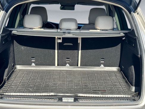 Used 2022 Mercedes-Benz GLC 300 image 12