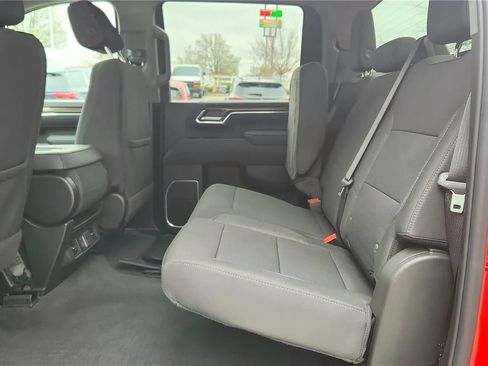 Used 2025 Chevrolet Silverado 3500 LT w/ Convenience Package AWD/4WD image 28