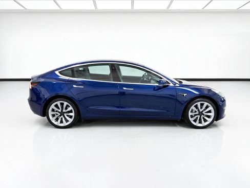 Used 2019 Tesla Model 3 Standard Range Plus RWD image 23