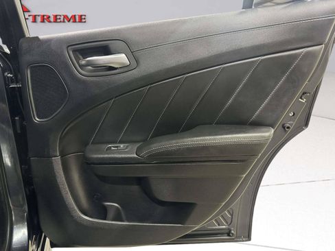 Used 2019 Dodge Charger Scat Pack w/ Daytona Edition Group RWD image 46