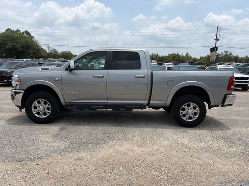 Used 2021 RAM 2500 Laramie AWD/4WD image 3