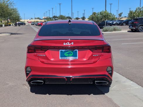 Used 2022 Kia Forte GT image 4