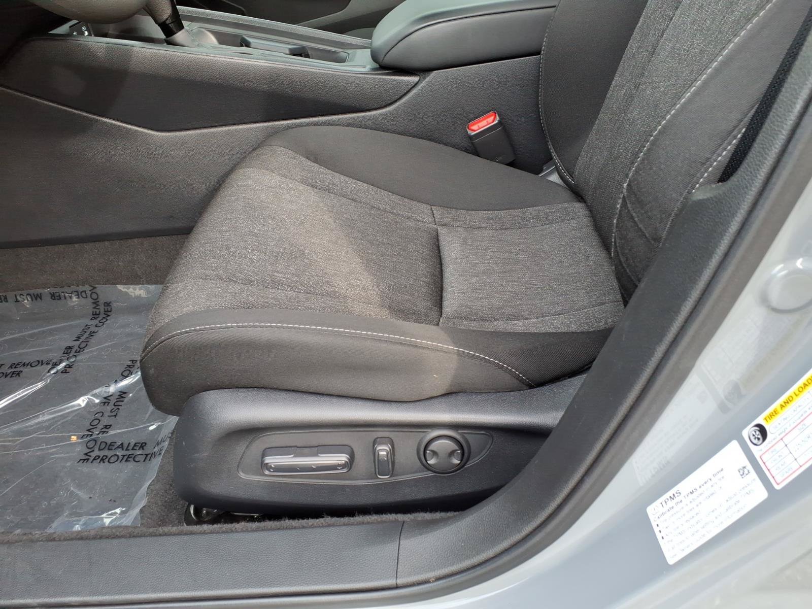 Certified 2025 Honda Accord SE image 14
