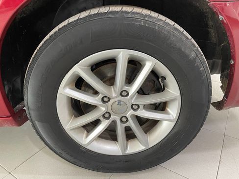 Used 2016 Dodge Grand Caravan SXT image 13