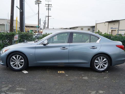 Used 2015 INFINITI Q50 Premium w/ Navigation Package RWD image 2