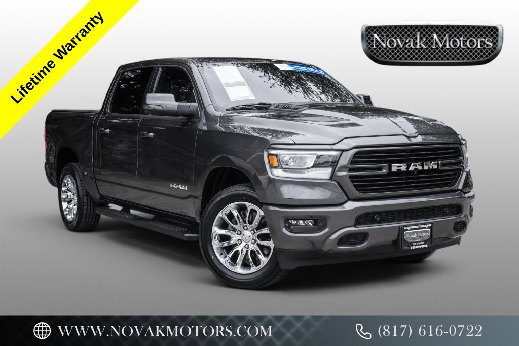 Used 2023 RAM 1500 Laramie AWD/4WD image 1