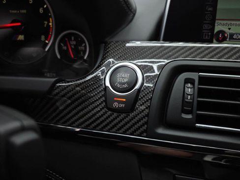 Used 2016 BMW M6 Convertible RWD image 25