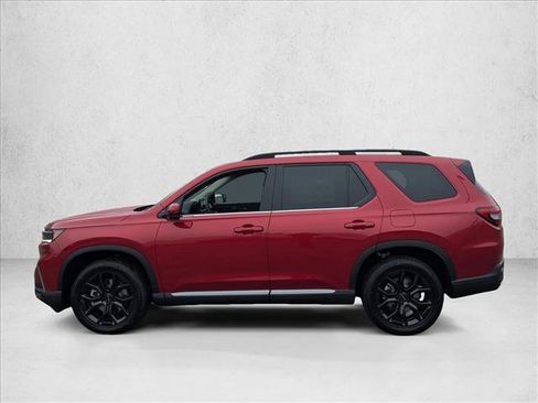 New 2025 Honda Pilot Touring image 9