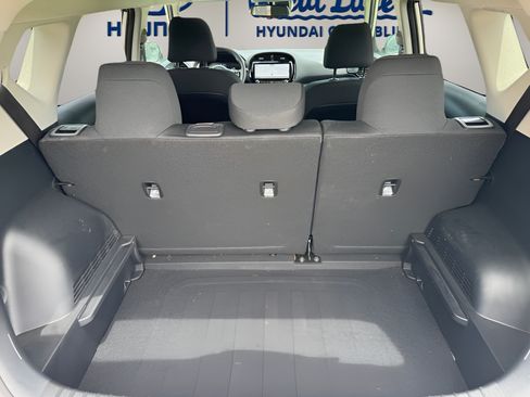 Used 2023 Kia Soul S FWD image 10