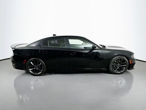 Used 2022 Dodge Charger R/T w/ Plus Group RWD image 7