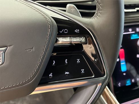 New 2025 Cadillac Escalade Sport Platinum image 30