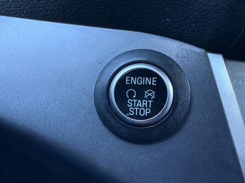 Used 2019 Ford Escape SE image 13