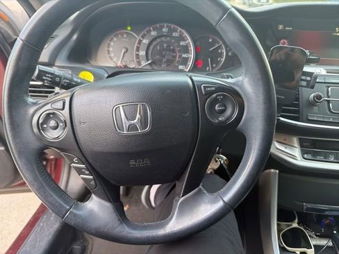 Used 2015 Honda Accord Sport image 6