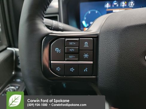 Certified 2025 Ford F450 Platinum image 26